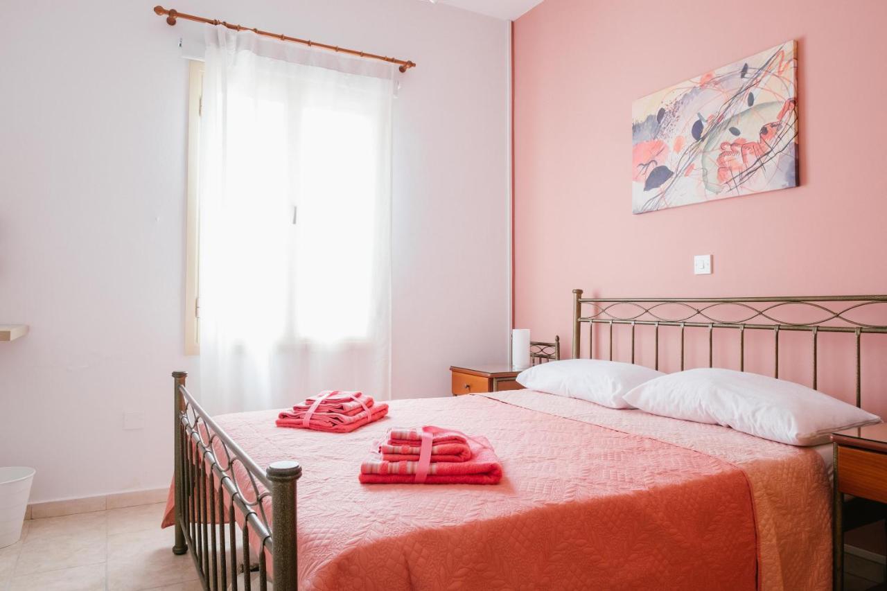 Aphrodite Gardens No.9 Luxury Apt Paphos Eksteriør billede